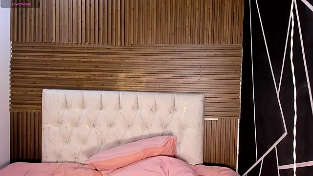 ZarinaWynne 即時 XXX 聊天