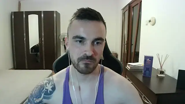 Вебкам-шоу mu5clemania2