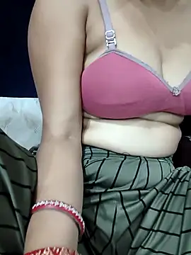 Strawberry4403's Webcam Show