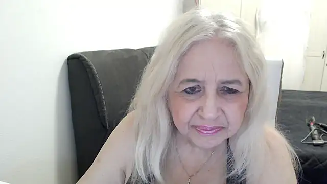 SusiLifeXXX's Live XXX Chat