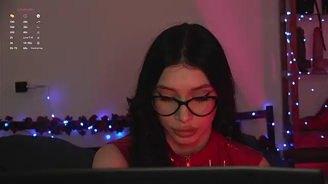 Chat XXX en directo de Olivia_Faye