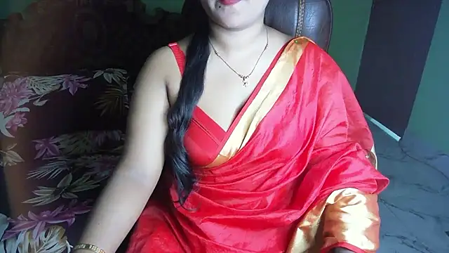 BengaliQueenStar: онлайн-секс-чат