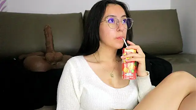 Sweet_Sammy_ Chat XXX in diretta