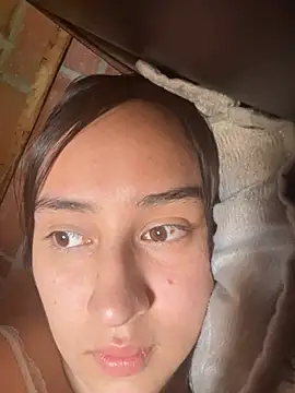 RAKEL37 – Naživo XXX chat