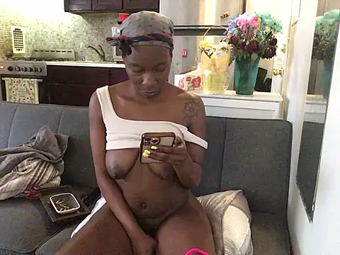 littyleesh1 现场XXX聊天