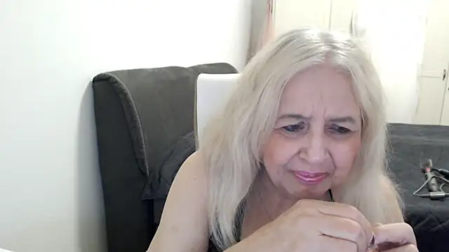 SusiLifeXXX – Naživo XXX chat