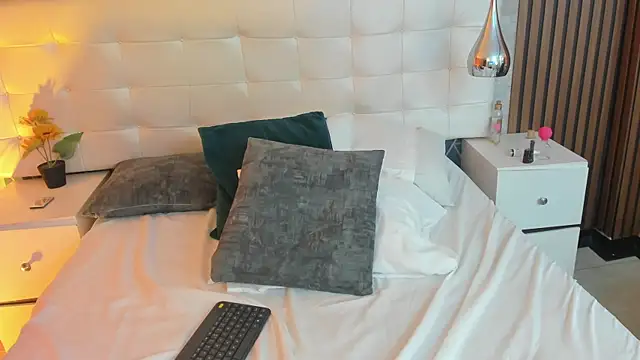 AbbyLoius' Live XXX Chat