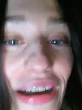 Chat +18 de Mia_Mia_M ao vivo