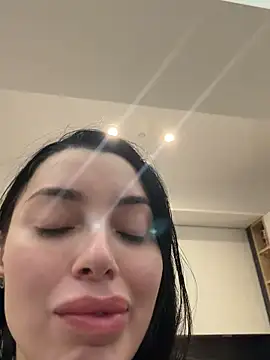 MyaSplash 即時 XXX 聊天