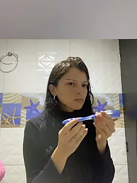 Chat +18 de val_zx ao vivo