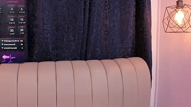 Chat +18 de natasha_moreno ao vivo