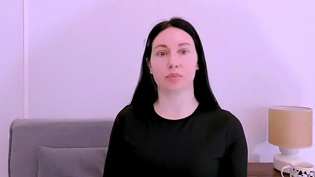 Chat +18 de MiaFair ao vivo