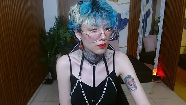 Chat +18 de Lyra_tay ao vivo