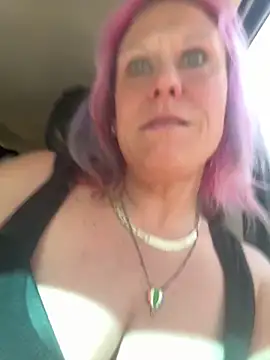 HappyCumDump55 即時 XXX 聊天