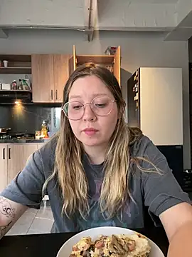 Darling_XXX – Live XXX-chat