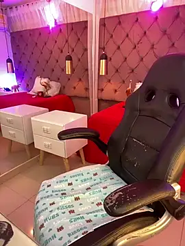 Auri__ Live XXX Chat