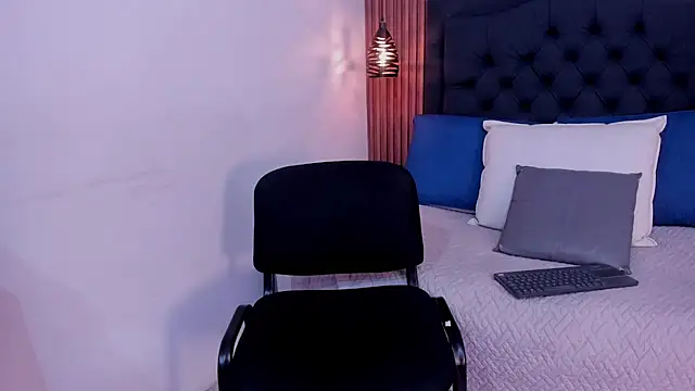 Pokazy przed kamerką – Hisoka_011