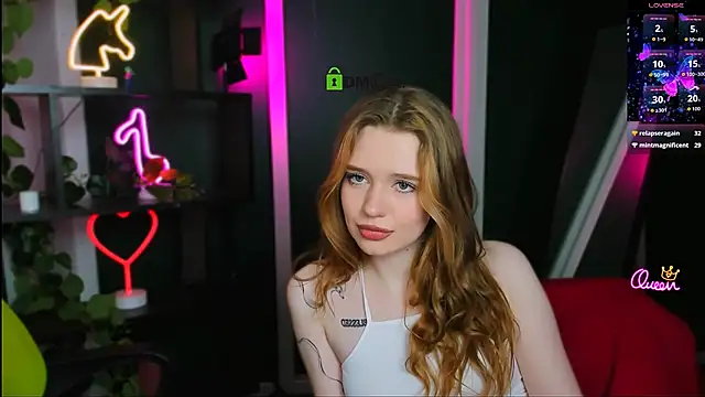 mila_glow1's Live XXX Chat