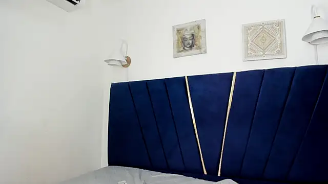 Show modela Enzo_love18 na web-kameri