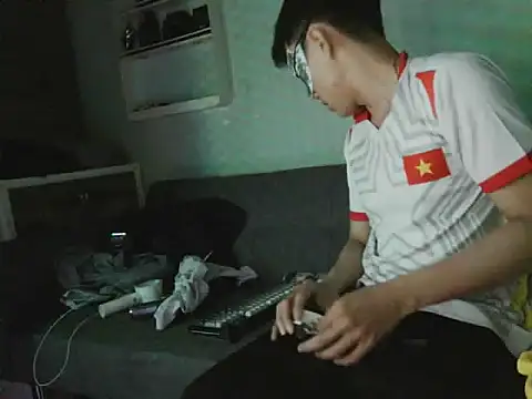 Chatroom XXX en direct de boyhigh1997