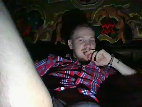 Leuzus: вебкам-шоу