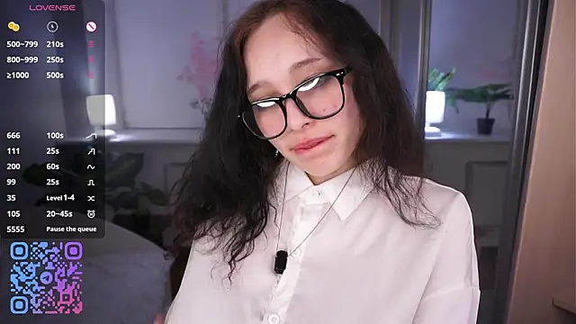 Czat XXX na żywo – HannaHayles