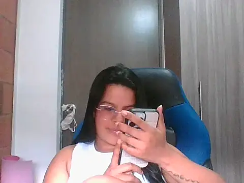 allysonx লাইভ XXX চ্যাট