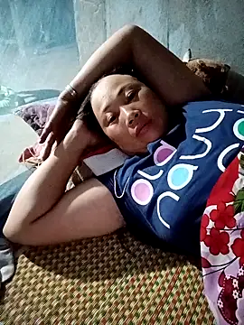 Chat XXX en directo de kalara_kail