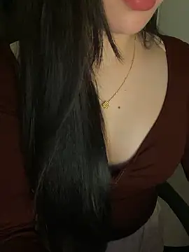 Neylla_ Obrolan Langsung XXX