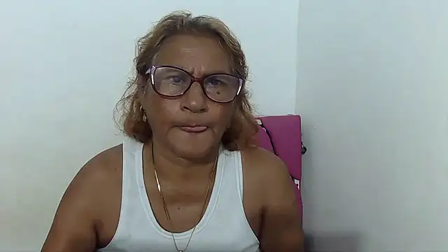 charrysexy1 即時 XXX 聊天