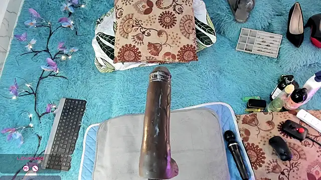 Chat XXX en directo de Eilin_clio