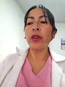 JustSamantha_ Chat XXX live