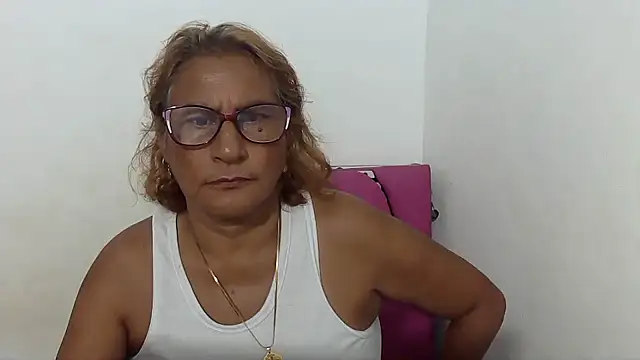 Czat XXX na żywo – charrysexy1