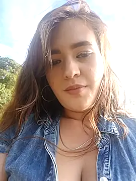 Chat +18 de miss_berlyn ao vivo