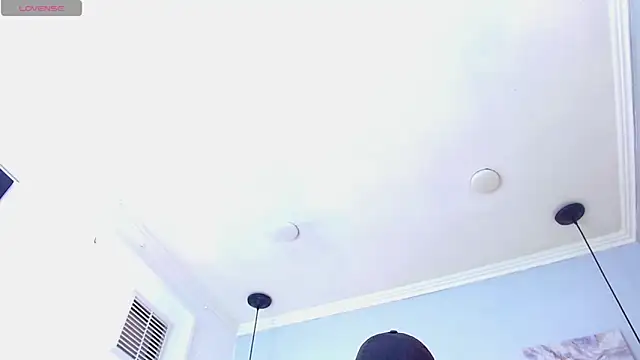 Santiago_Ortiz_ Adlı Modelin Canlı XXX Sohbeti