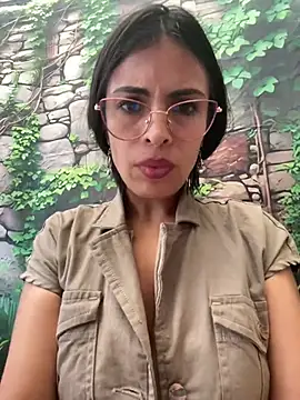 Astrid--'s Webcam Show