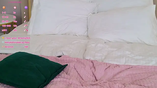 milaleoneli: онлайн-секс-чат