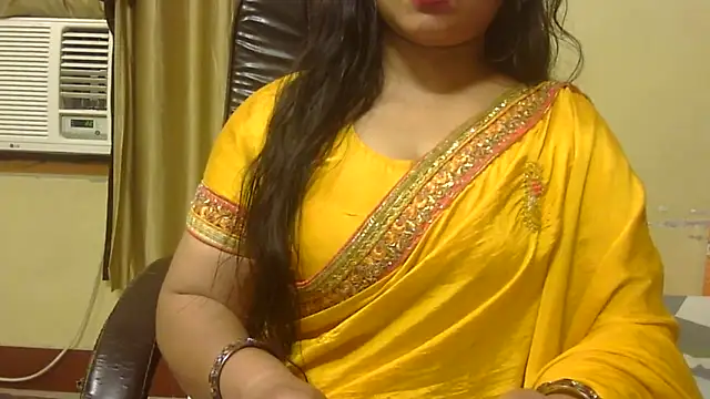 PUCHEJAAN Adlı Modelin Canlı XXX Sohbeti