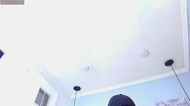 Czat XXX na żywo – Santiago_Ortiz_