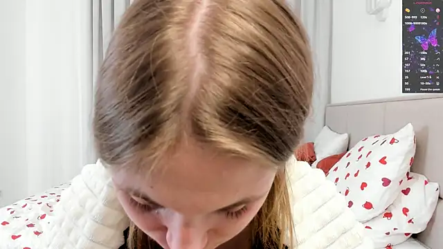 Chat XXX ao vivo de ErinnPieloch