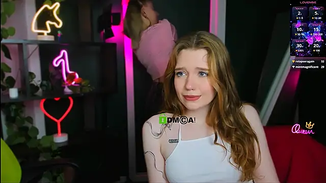 mila_glow1's Live XXX Chat