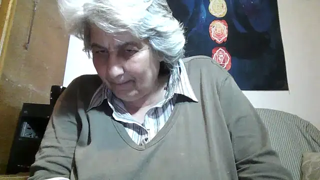 Chat +18 de ExquisiteMature ao vivo