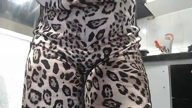 kateleyagrey's Webcam Show