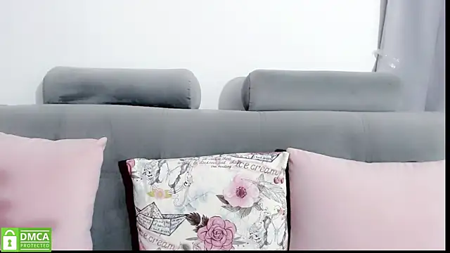 mariana_katto's Live XXX Chat