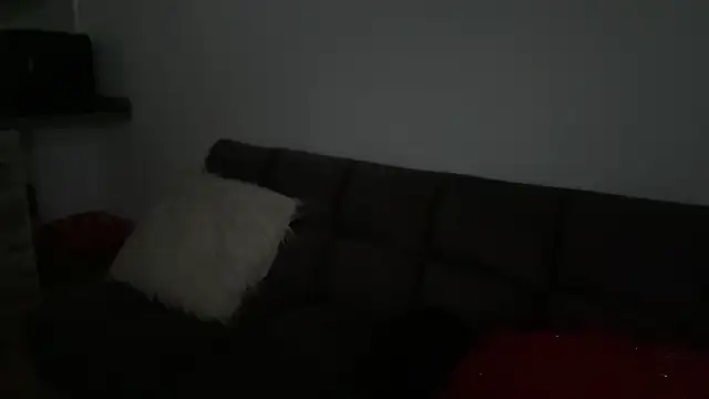 Show modela karimelee_ na web-kameri