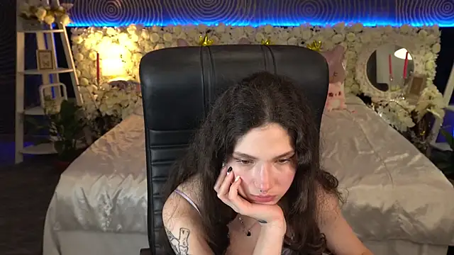 BabyFlowerr Chat XXX in diretta