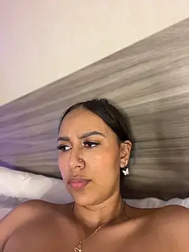 MiilaBlake 即時 XXX 聊天