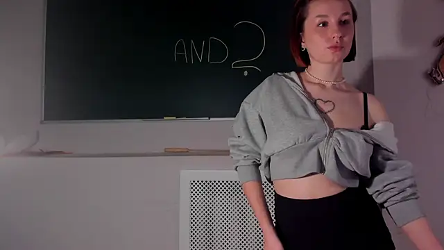 Czat XXX na żywo – ClaireMathis