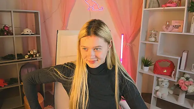 CelestineMauriac Live XXX-chat