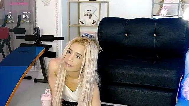 SarahRaynex élő XXX-chatje